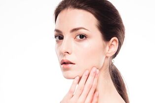 obnavljanje i podmlađivanje turgora površine kože lica